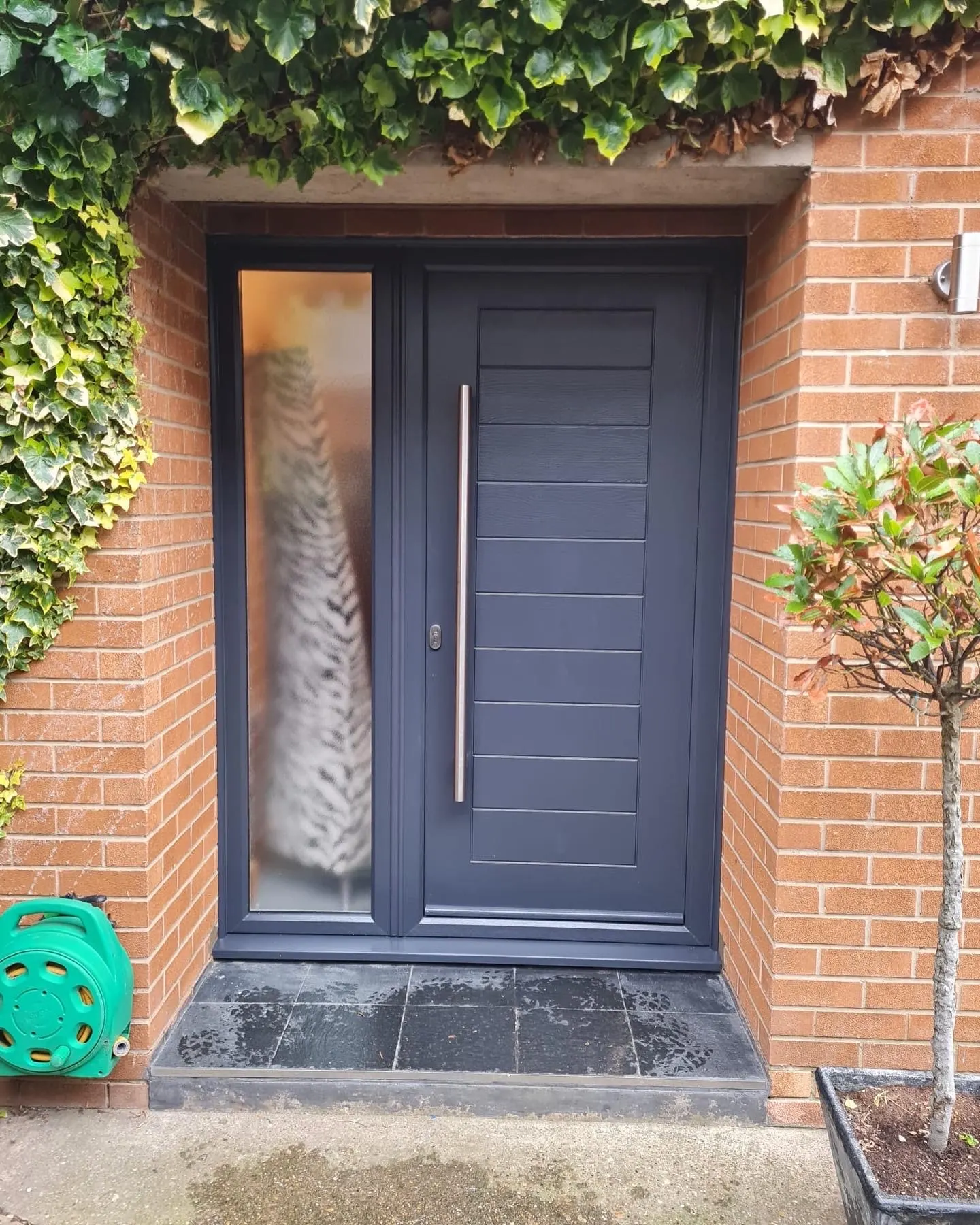 PM Windows installation: A confident modern entrance