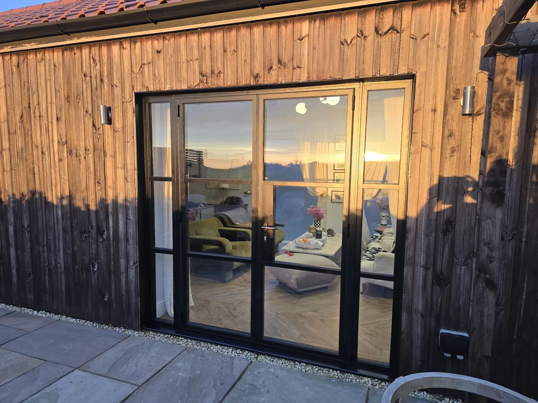 PM Windows installation: Soho styling for an intimate garden room